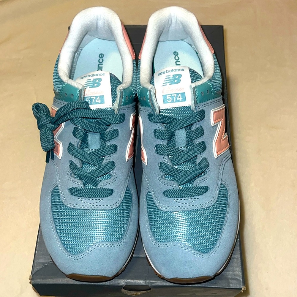 COPY - Women’s New Balance 574